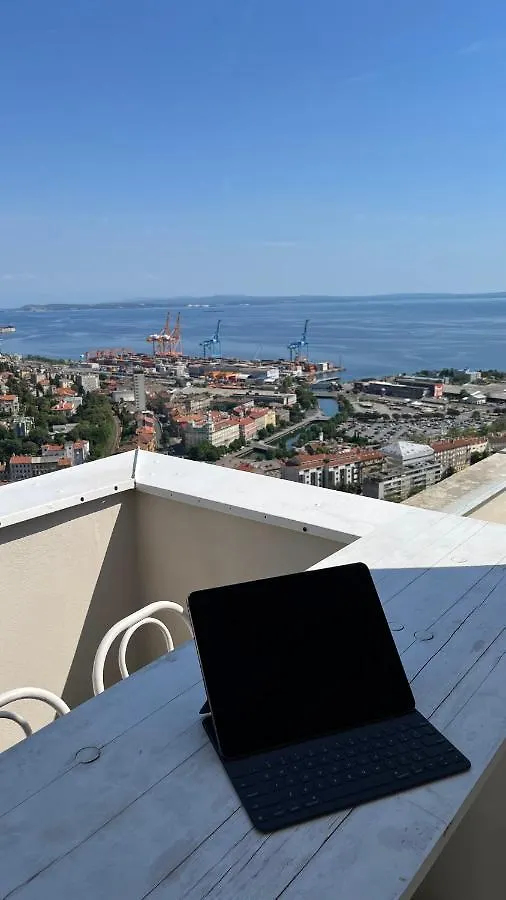 City Lights Penthouse Rijeka Apartment